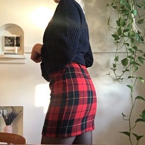 Vintage: Wool Tartan Mini Skirt